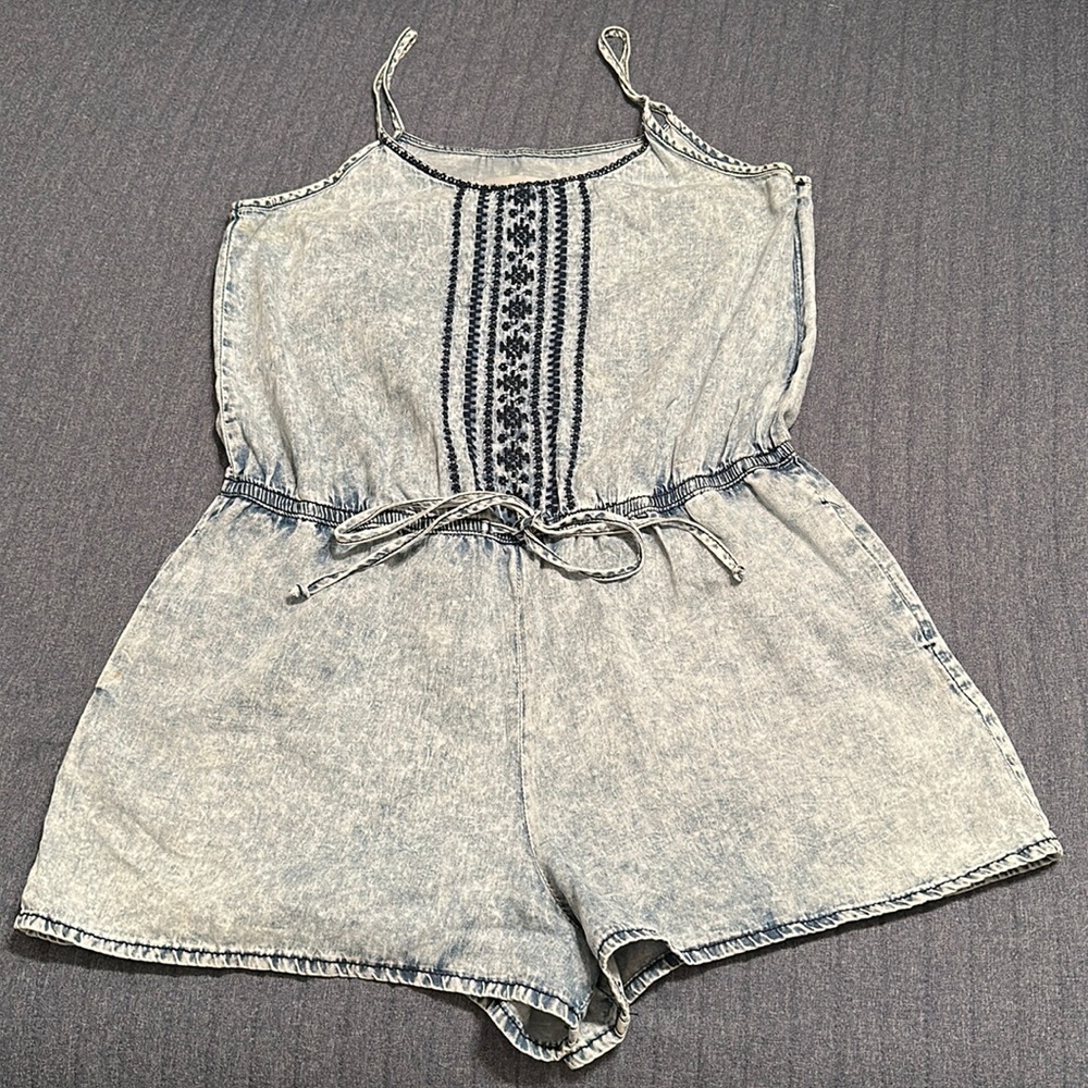 Romper - Lightweight with cute design
